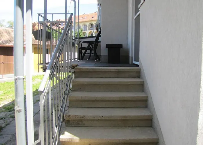 Mm Apartament Seghedin