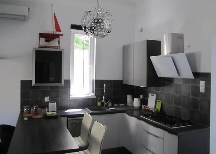 Mm Apartament Seghedin